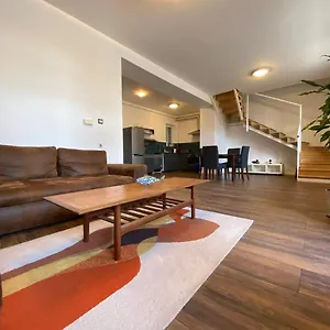 2 Bedroom 107 M2 Loft With Balcony Apartment